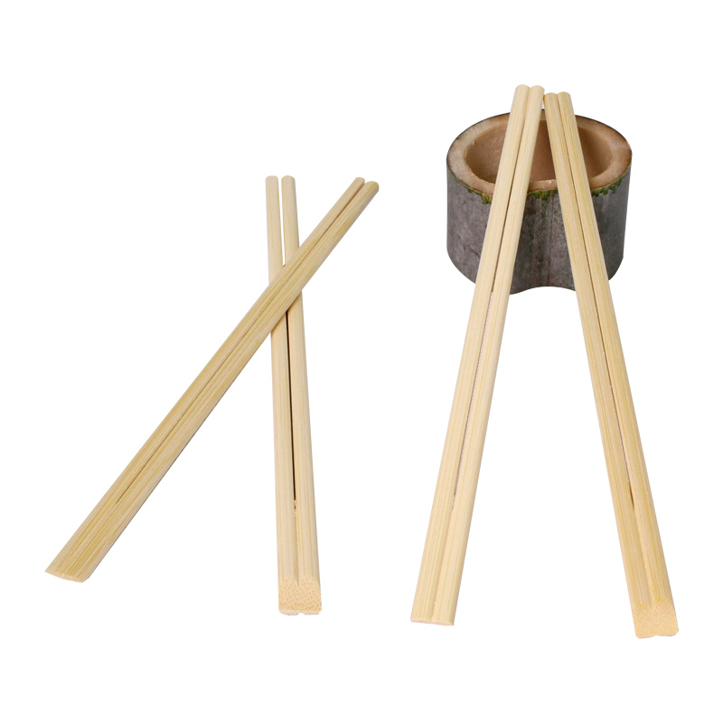 Disposable Bamboo Chopsticks High Temperature Sterilization Smooth and Round No Burrs for Household Restaurant Hotel